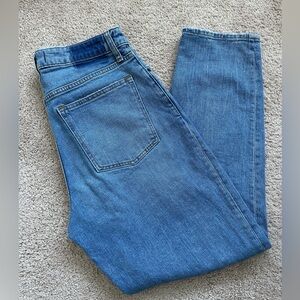 Abercrombie & Fitch The Mom High-Rise Jeans